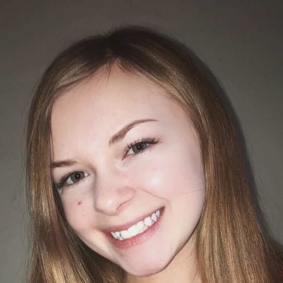 Meet your Posher, Morgan - Picture 1 of 1